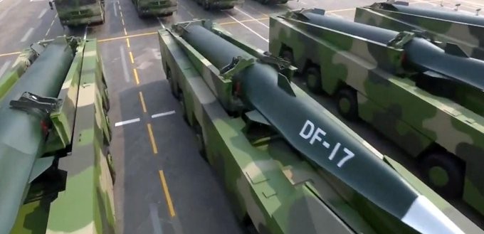 Trung Quốc hé lộ 10 loại tên lửa có thể dùng tấn công Đài Loan - ảnh 2