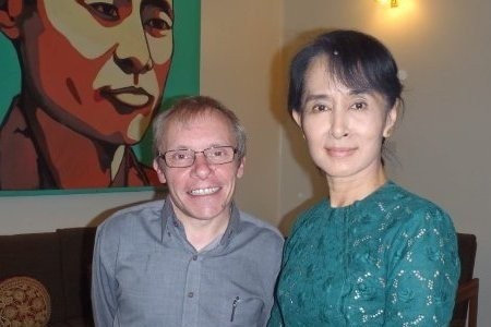 Myanmar bắt cố vấn kinh tế người Úc của bà Suu Kyi - ảnh 1