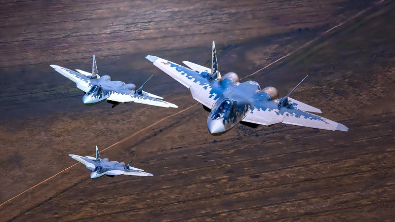 Đã có tiêm kích tàng hình J-20, vì sao Trung Quốc còn muốn mua Su-57 của Nga? - ảnh 1