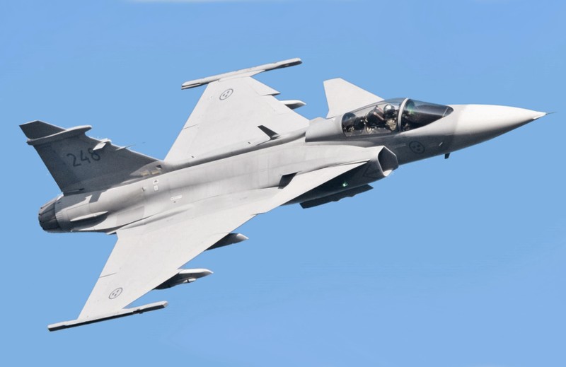 Là đối thủ đáng gờm của F-35 nhưng điều gì khiến Saab Gripen thua về doanh số? - ảnh 1