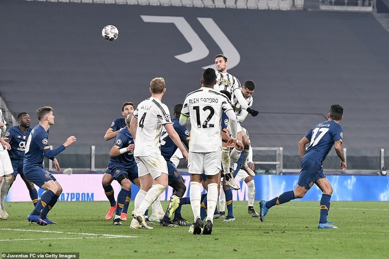 Juventus chia tay Champions League vì luật bàn thắng sân khách - ảnh 4