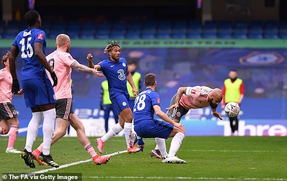 ‘Đốt đền’ và bàn thắng muộn giúp Chelsea vào bán kết FA Cup - ảnh 5