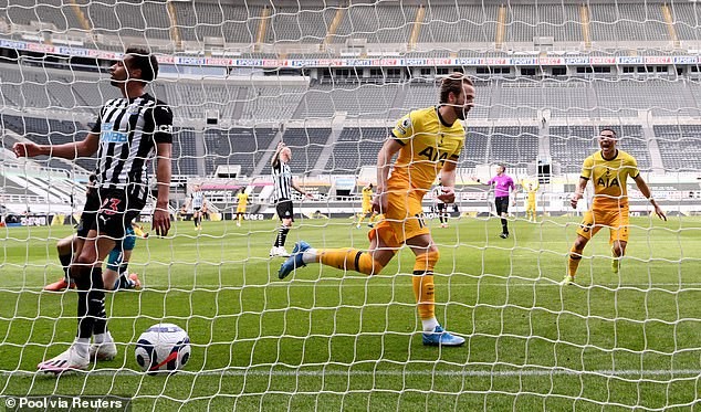 Tottenham hụt Top 4, Mourinho lên tiếng phàn nàn - ảnh 2