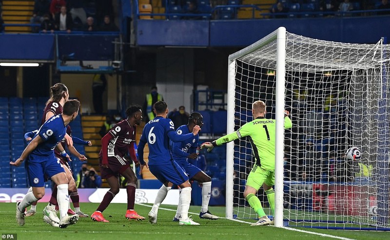 Thắng kịch tính, Chelsea đẩy Leicester City vào thế khó - ảnh 3