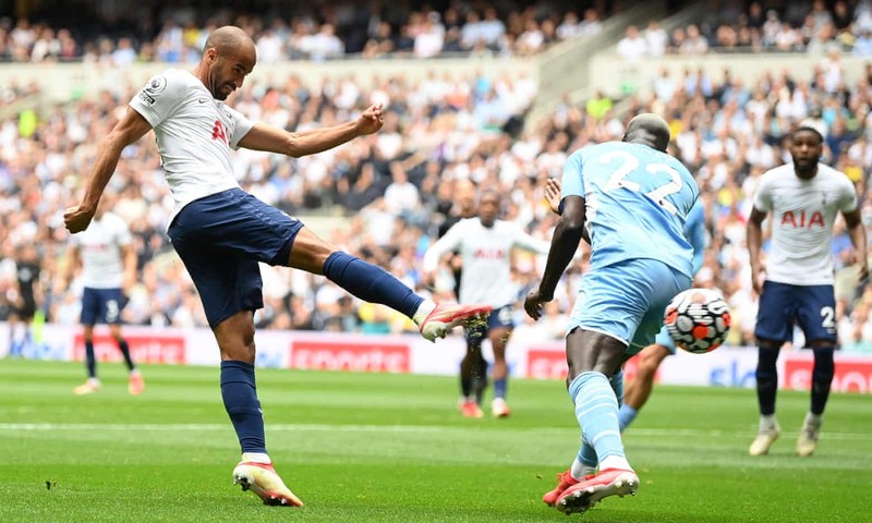 Thua sốc Tottenham, Man City mở màn hụt hơi - ảnh 1