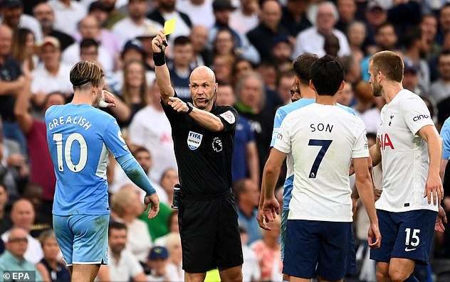 Pep Guardiola nói gì về màn ra mắt của tân binh 100 triệu bảng? - ảnh 1