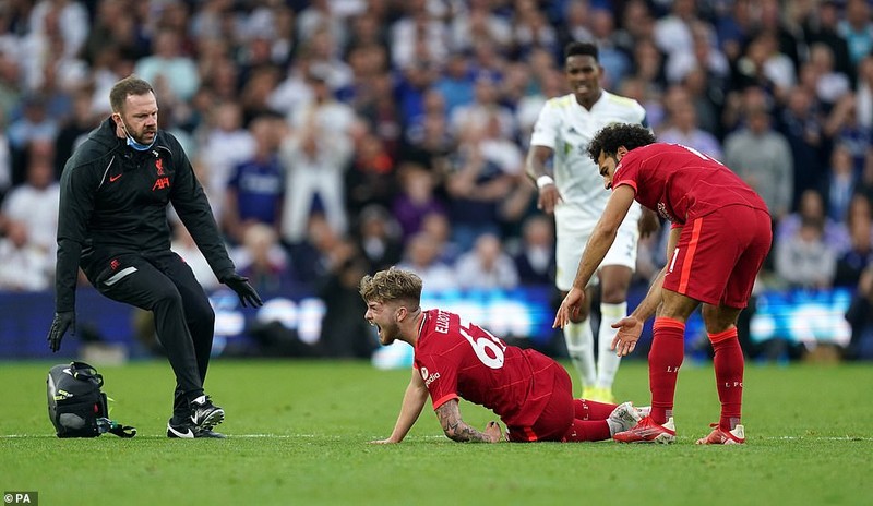 Salah ghi bàn thứ 100, Liverpool đua ngôi đầu với MU và Chelsea - ảnh 4