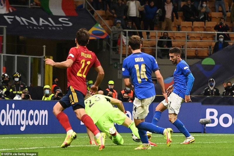 Hạ tuyển Ý tại San Siro, Tây Ban Nha giành vé vào chung kết Nations League - ảnh 4