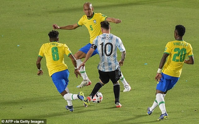 Chia điểm với Brazil, Argentina giành vé dự World Cup 2022 - ảnh 2