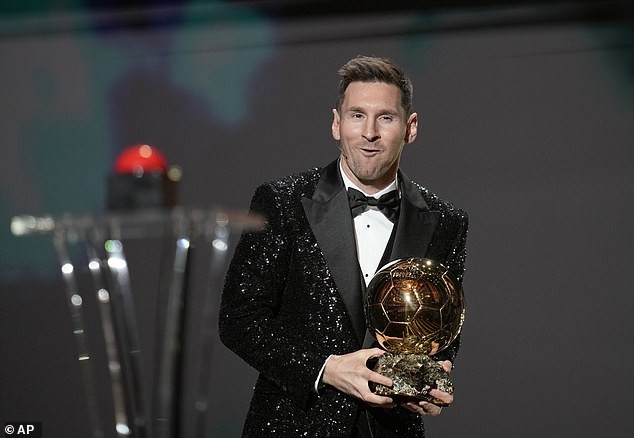 Ronaldo chỉ trích nhà điều hành giải thưởng quả bóng vàng - ảnh 3