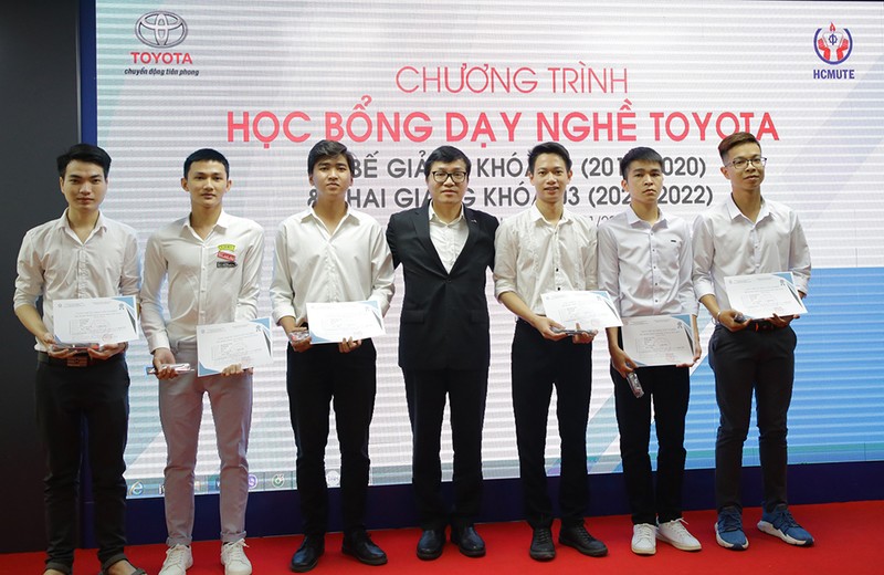 Khai giảng khóa 3 chương trình “Học bổng dạy nghề Toyota” - ảnh 1