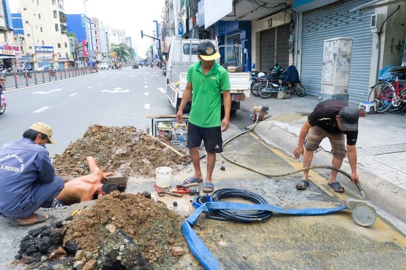 TP.HCM lên kế hoạch chấm dứt khai thác nước ngầm - ảnh 1