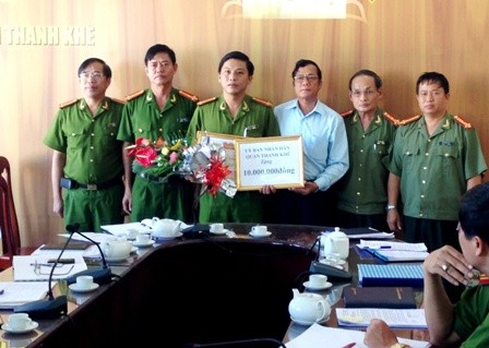 Lãnh đạo quận Thanh Khê thưởng nóng cho ban chuyên án