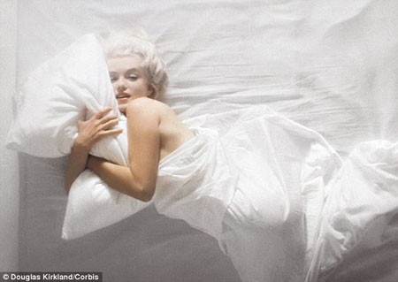 Bức ảnh chụp Marilyn Monroe thuở “chân ướt chân ráo” tới Hollywood