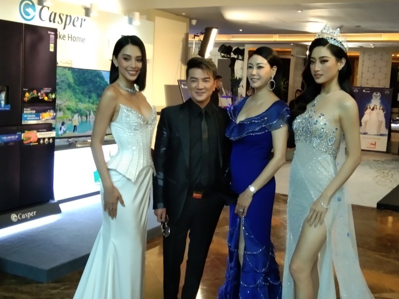 Mr Đàm lạc giữa dàn người đẹp ở Miss World Vietnam 2021 - ảnh 2