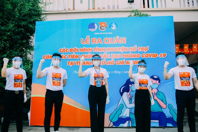 Phương Thanh, á hậu Hoàng My, Đại Nghĩa… tham gia hỗ trợ tiêm vaccine COVID-19 - ảnh 5