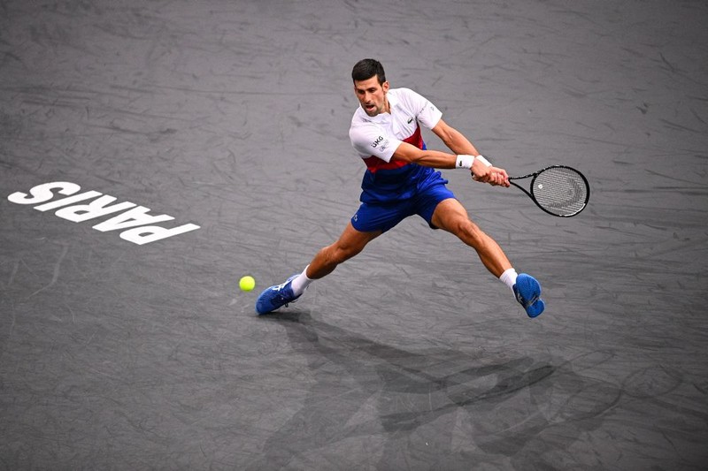 Djokovic chật vật giành trận thắng đầu tay - ảnh 1