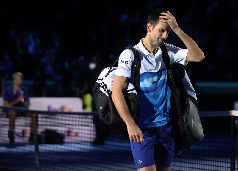 Thổi bay Djokovic, Zverev hẹn Medvedev đấu 'bom tấn' - ảnh 1