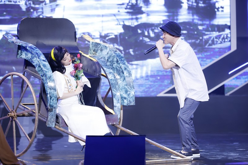 Cẩm Ly bất ngờ thay thế Minh Tuyết trên ghế nóng chung kết 'Ca sĩ thần tượng' - ảnh 4
