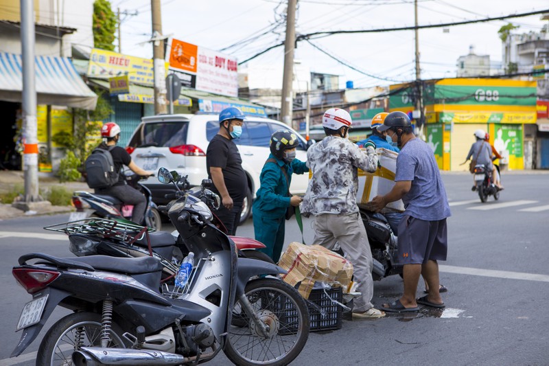 Có một Sài Gòn ẩn mình chờ khỏe lại - ảnh 1