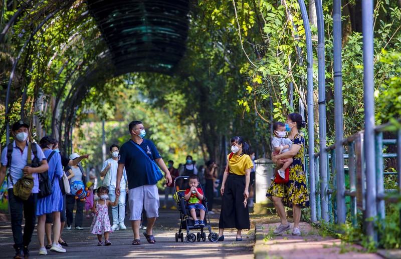 Thảo Cầm Viên Sài Gòn nhộn nhịp trong ngày đầu hoạt động lại - ảnh 5