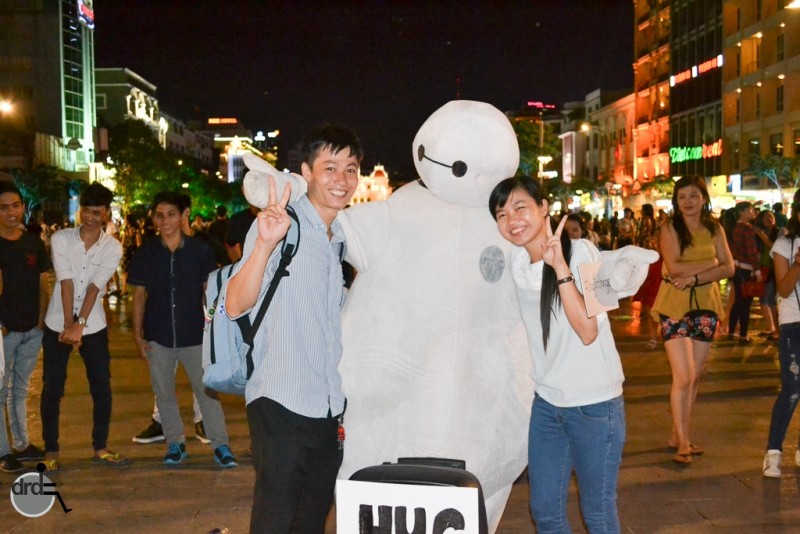 'Ôm' hướng về người khuyết tật - ảnh 4