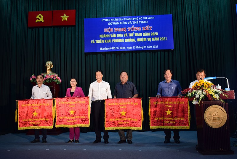 Ông Võ Văn Hoan: ‘Hoàn thiện sớm tiêu chí gia đình hạnh phúc’ - ảnh 3