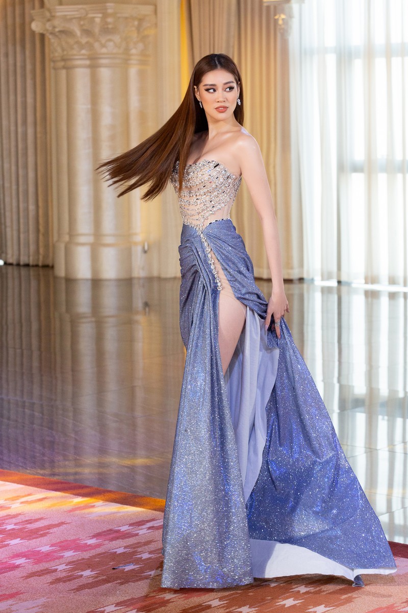 Khánh Vân trên đường đến với Miss Universe  - ảnh 8