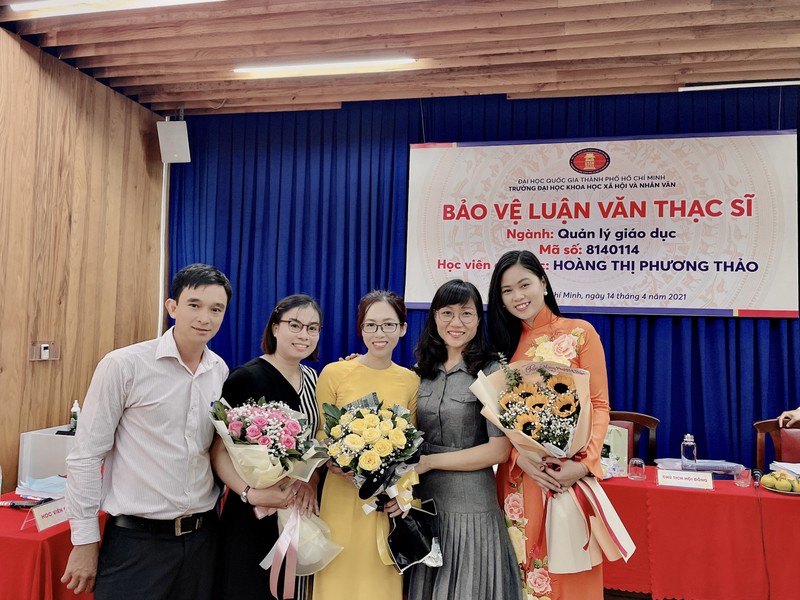 Hoa khôi Phương Thảo bảo vệ thành công luận văn thạc sĩ - ảnh 1