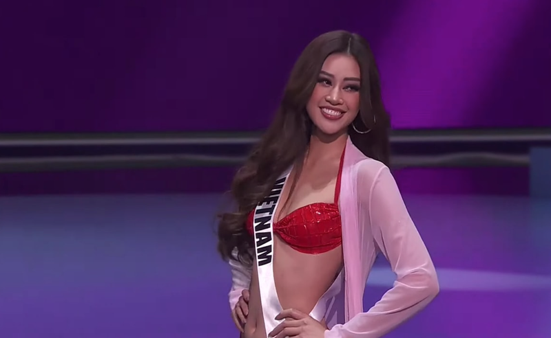 Ngắm Khánh Vân thi dạ hội tại Bán kết Miss Universe - ảnh 2