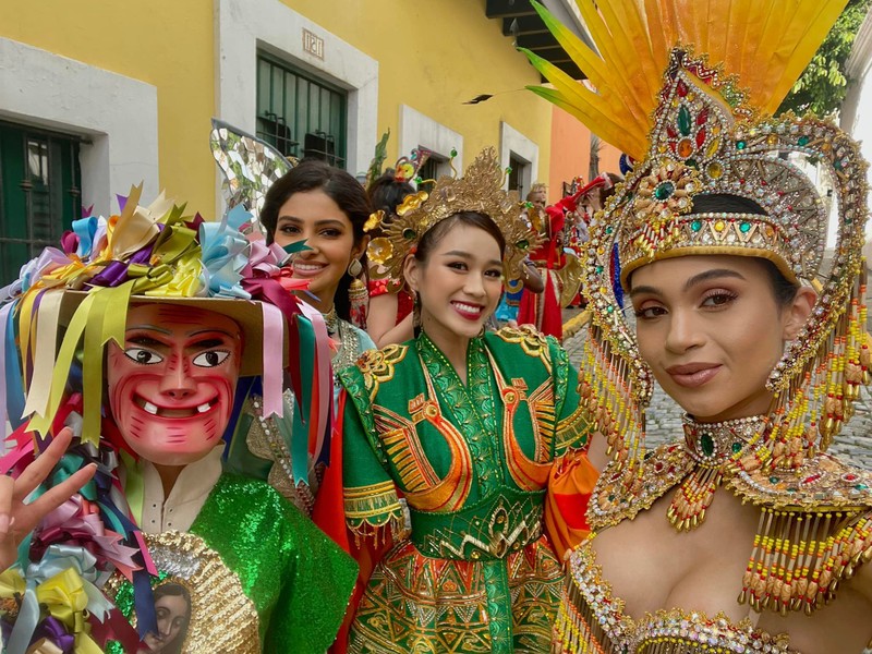 Hoa hậu Đỗ Hà đánh đàn T’rưng nhưng không phải bài ‘Cô gái vót chông’ - ảnh 2