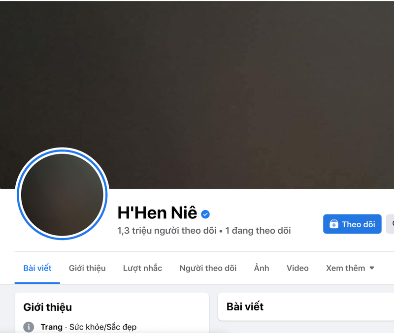 Vì sao ảnh bìa, hình đại diện fanpage của H’Hen Niê chuyển sang màu đen? - ảnh 1