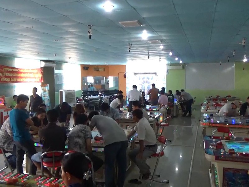 Bắt ổ cờ bạc trá hình câu lạc bộ bida ở Bình Tân - ảnh 1