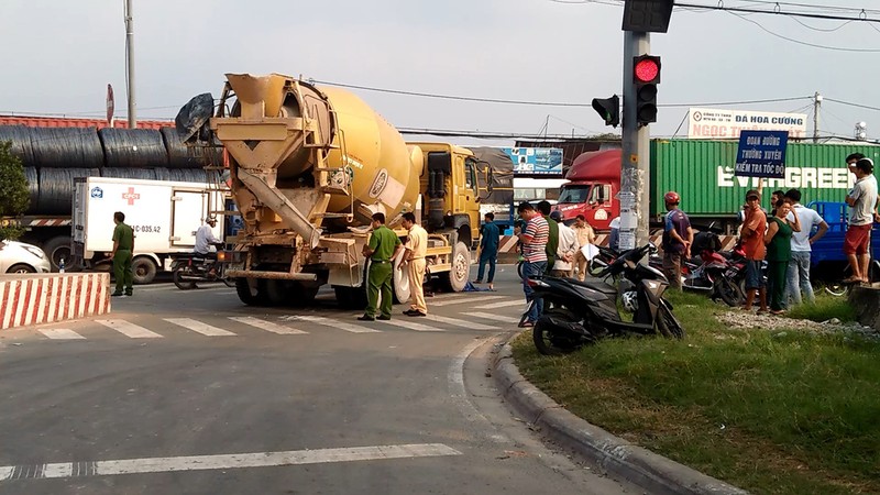 Thanh niên bị xe bồn cán tử vong ở KCN Vĩnh Lộc - ảnh 1