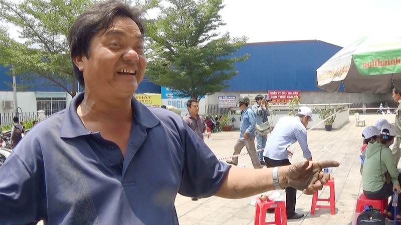 Thoát chết trong vụ cháy Carina Plaza nhờ ở trong nhà - ảnh 2
