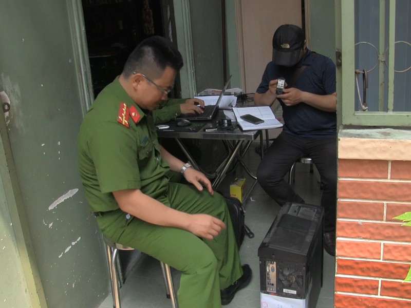 Bộ Công an phá đường dây đánh bạc trăm tỉ tại TP.HCM - ảnh 1