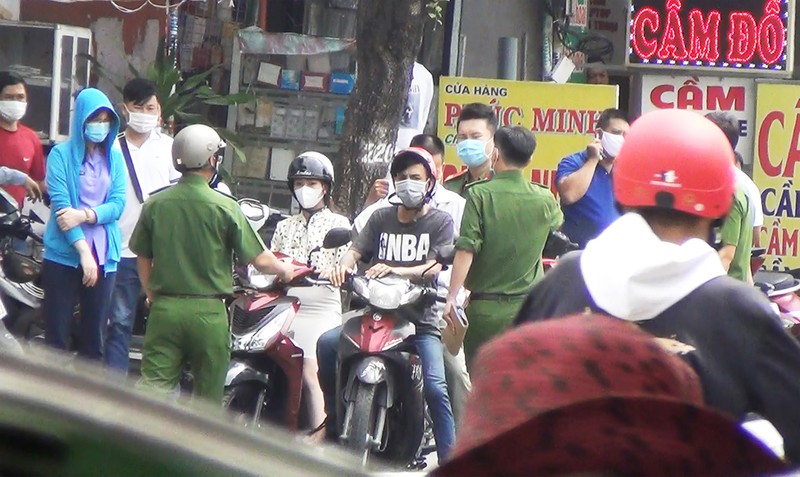 Vụ cướp giật gây tai nạn ở Tân Phú, khởi tố kẻ cầm lái - ảnh 1