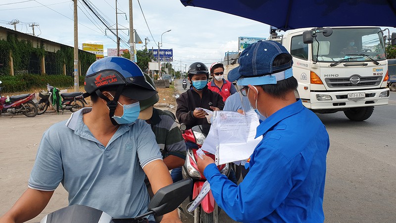 Chốt kiểm soát Bình Chánh – Long An: Không có bất cứ trường hợp ngoại lệ nào - ảnh 8