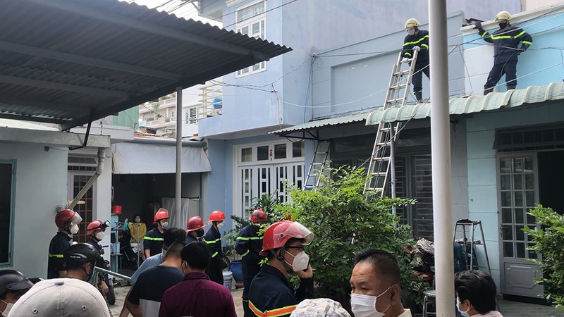 Người thợ sơn 44 tuổi tử vong trên mái nhà dân ở Gò Vấp - ảnh 1