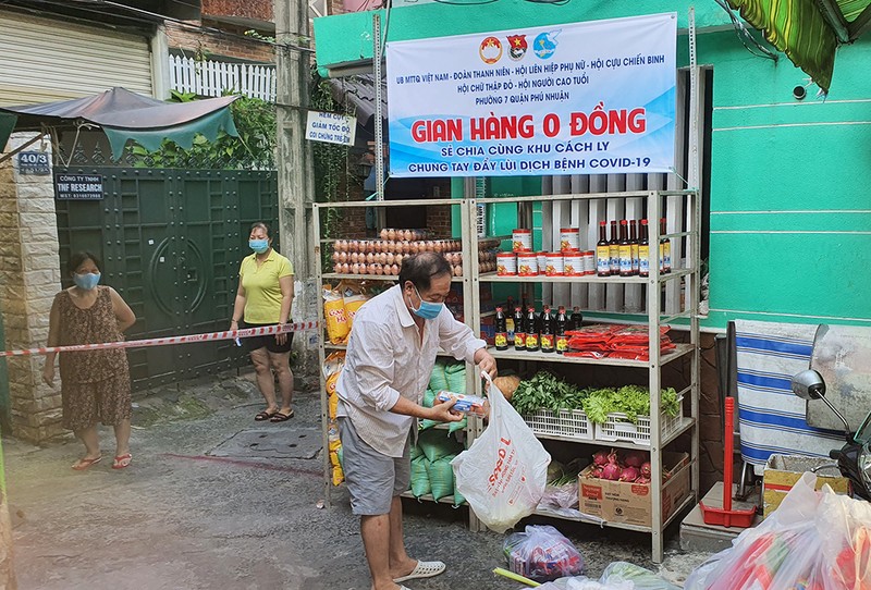 'Chúng tôi rất phấn khởi khi được nhận thực phẩm từ gian hàng 0 đồng' - ảnh 7