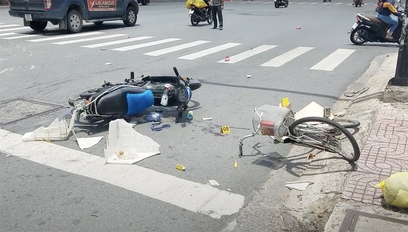 Tai nạn liên hoàn trên đường Kinh Dương Vương ở Quận 6 - ảnh 2