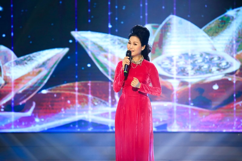 Ca sĩ Thùy Trang tiết lộ cơ duyên nổi tiếng chỉ sau một đêm nhờ 'Mưa bụi' - ảnh 1
