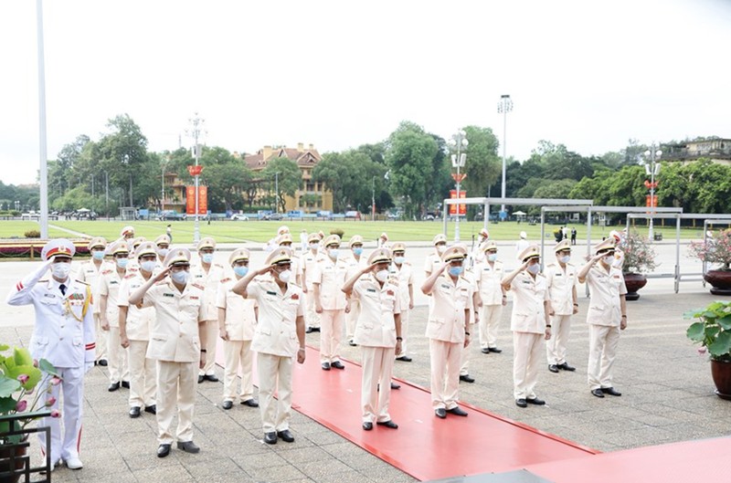 Chùm ảnh: Lãnh đạo Đảng, Nhà nước vào Lăng viếng Bác - ảnh 11