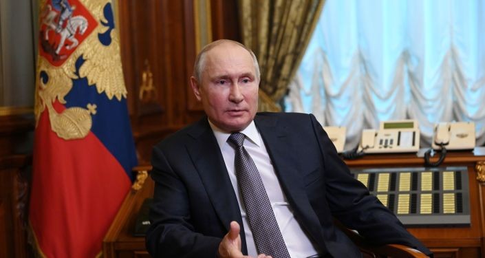 Ông Putin có bài đăng về 'bức tường' trong quan hệ giữa Nga với Ukraine - ảnh 2