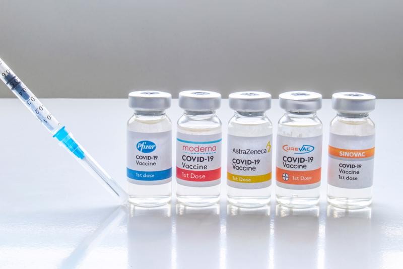 Những quốc gia nào đang tiêm kết hợp Moderna với những loại vaccine khác? - ảnh 2