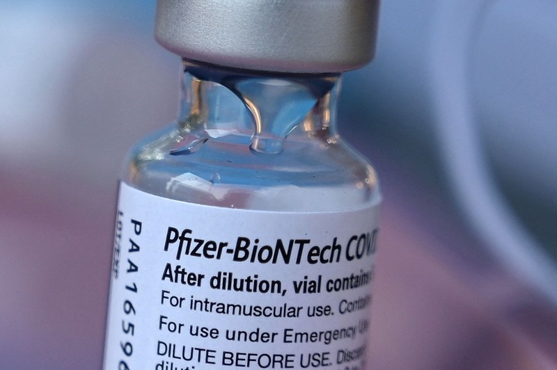 Pfizer/BioNTech: Mũi tăng cường đem lại hiệu quả chống COVID-19 rất cao - ảnh 1