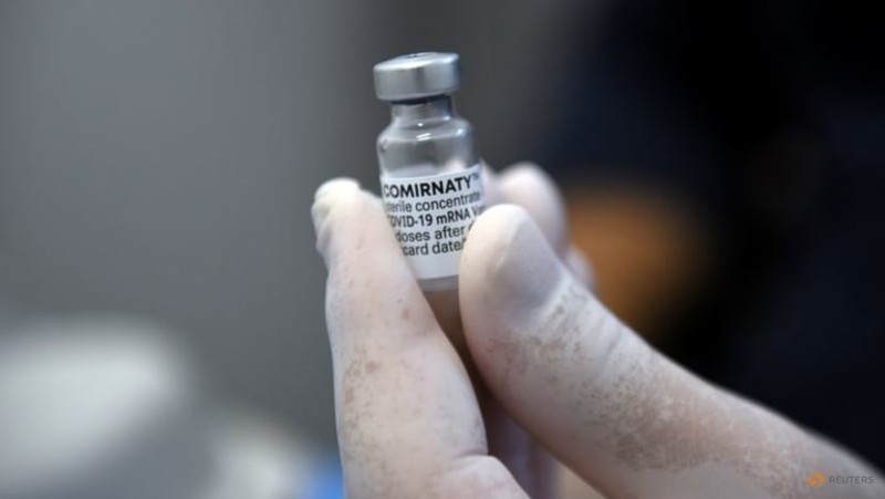 Các hãng vaccine nói sẵn sàng phát triển vaccine mới đối phó biến thể Omicron - ảnh 2