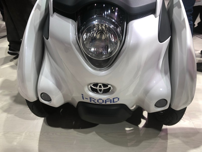 'Độc, lạ' chiếc xe điện 3 bánh I-Road tại triển lãm ô tô 2018 - ảnh 3