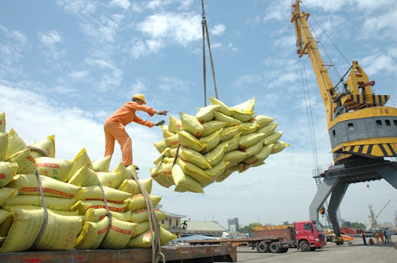 Nóng: Chính thức đề xuất Thủ tướng cho xuất khẩu gạo trở lại - ảnh 1