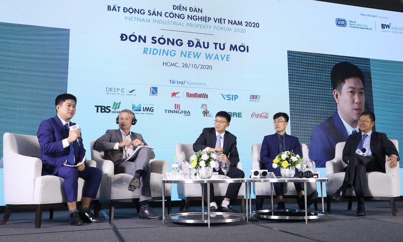 Bất động sản Việt Nam đón 'đại bàng' đổ bộ - ảnh 2